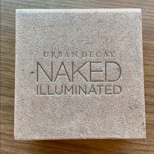 Urban Decay Naked Illuminated Shimmer Powder